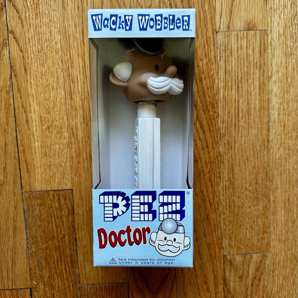 Vintage 2002 Funko Wacky Wobbler PEZ Doctor Bobblehead PEZ Pals New in Box
